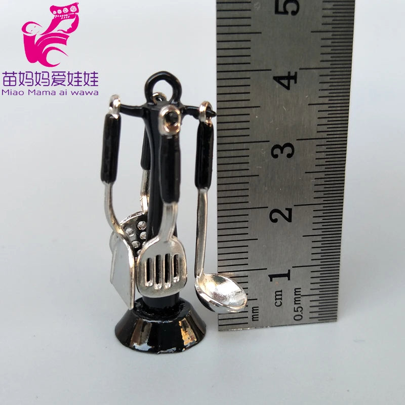 Luxe Dollhouse Kitchenware 1/6