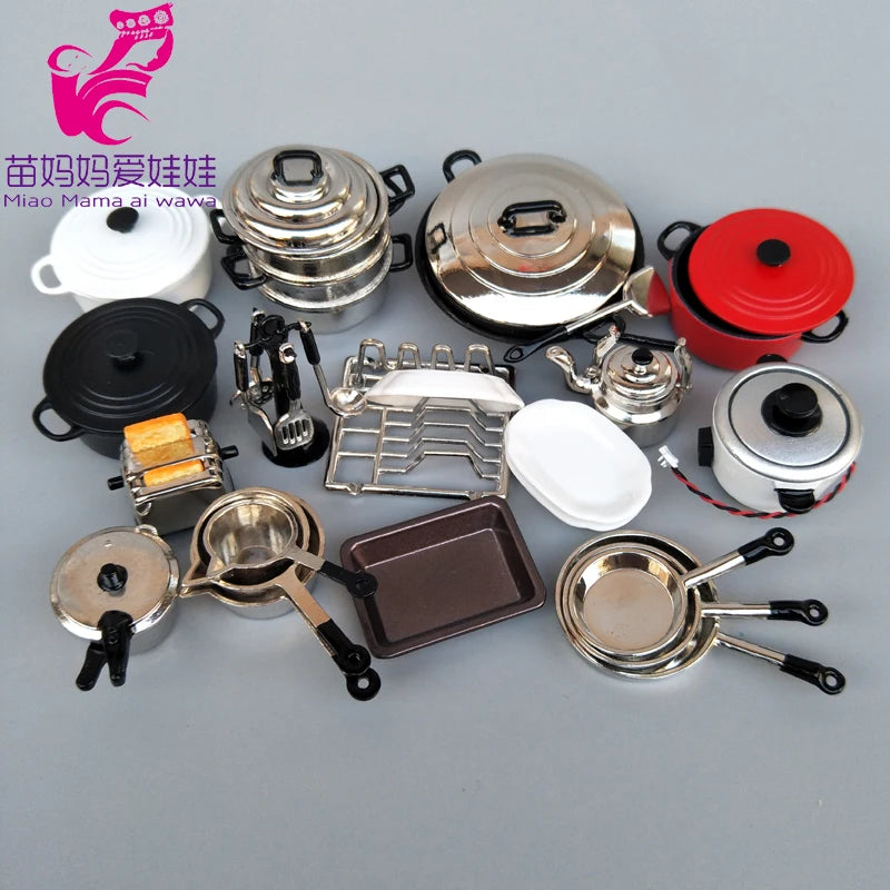 Luxe Dollhouse Kitchenware 1/6