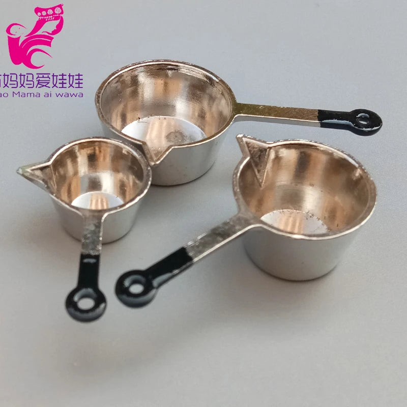 Luxe Dollhouse Kitchenware 1/6