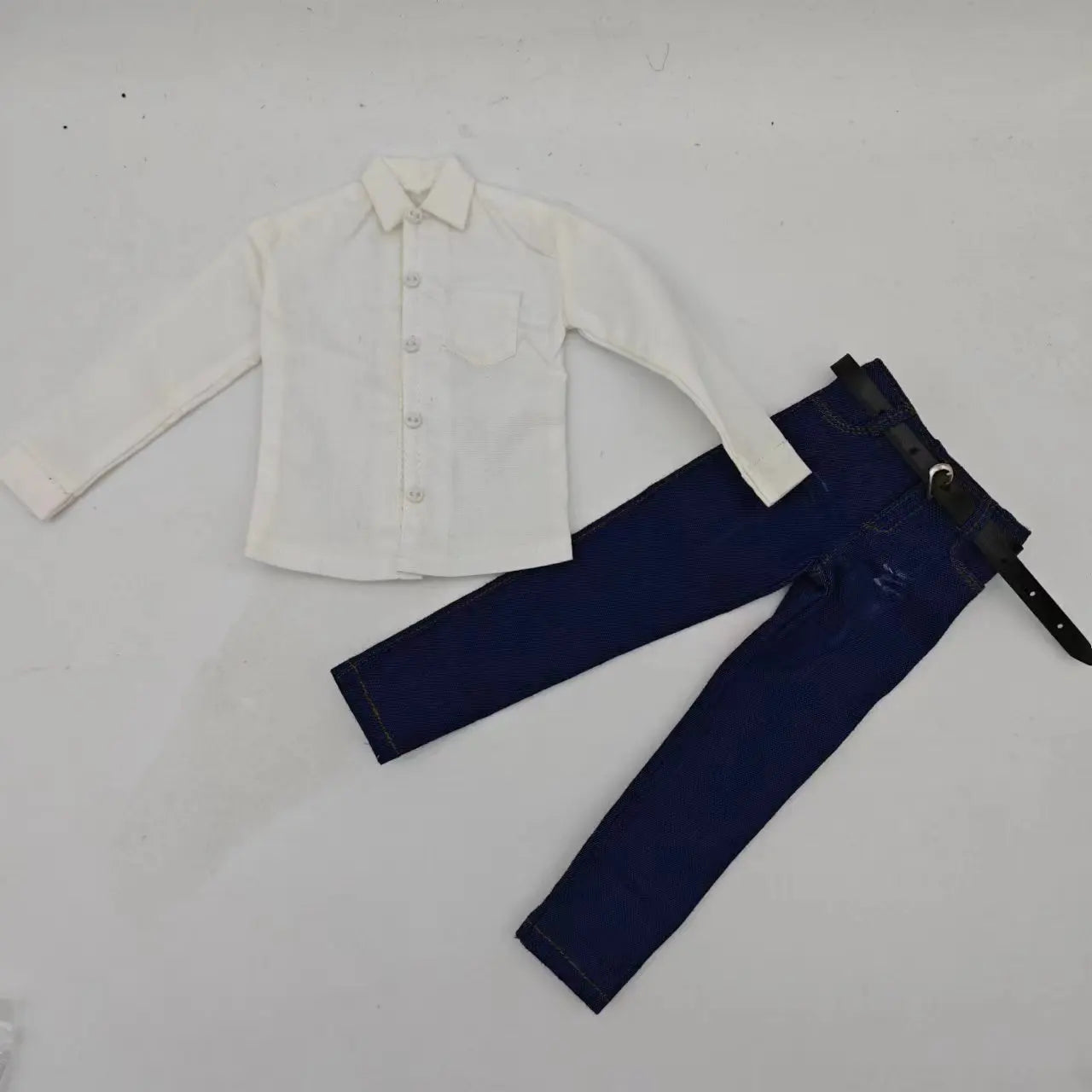 Jetset Jax denim outfit 1:6