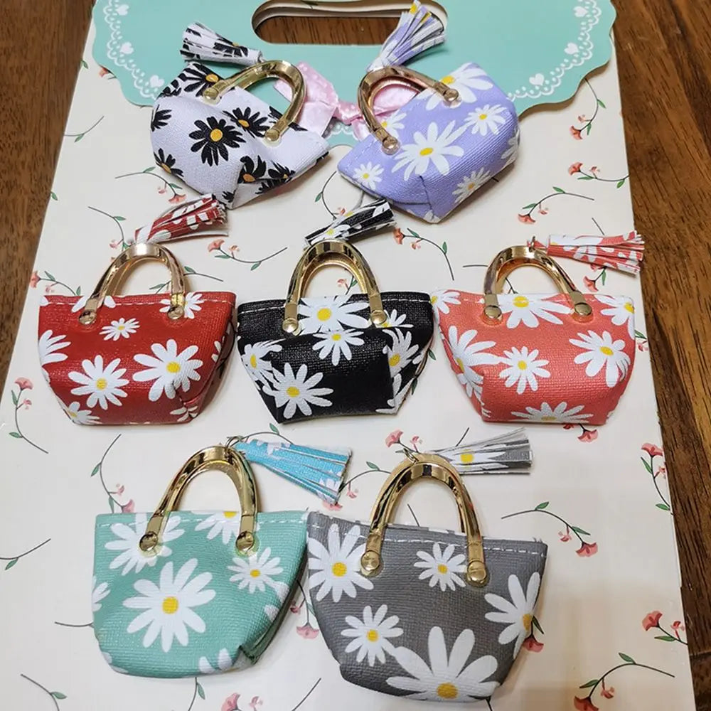 Daisy Leather handbag collection 1/6