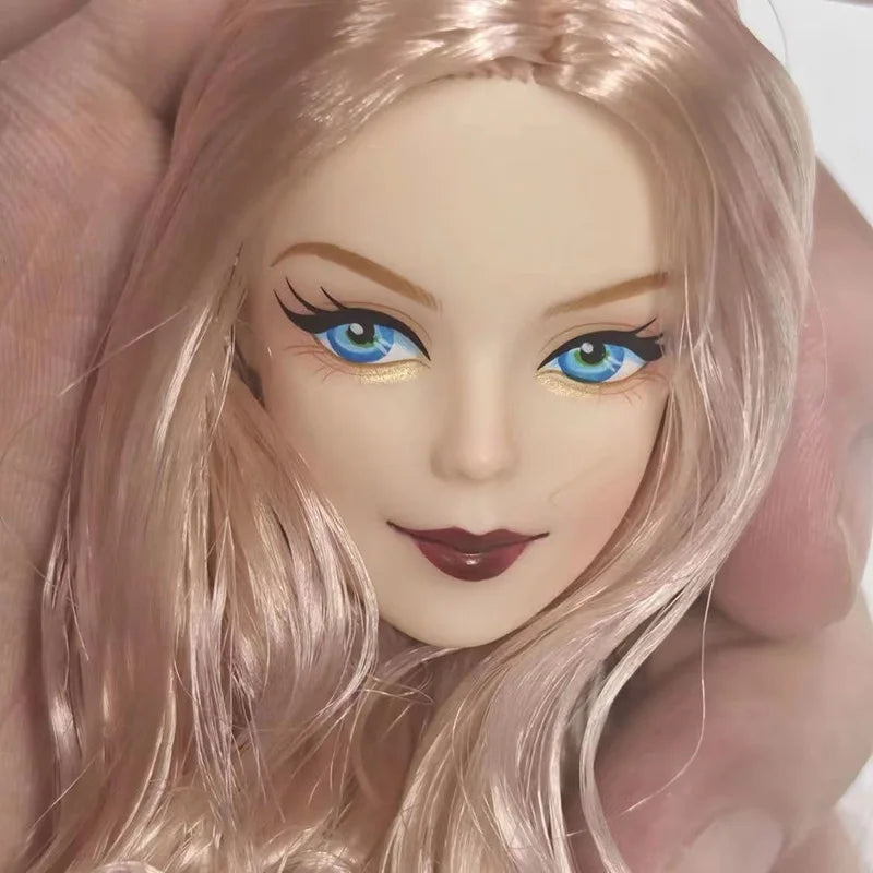 Entry Level Head with Big Wavy Curly Hair 1/6