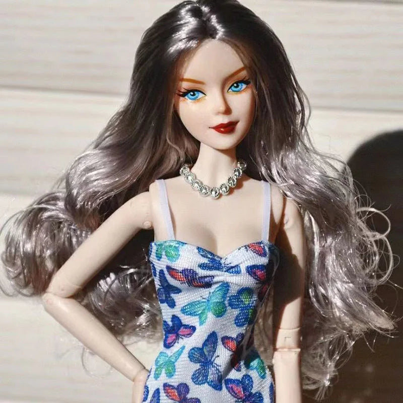Entry Level Head with Big Wavy Curly Hair 1/6