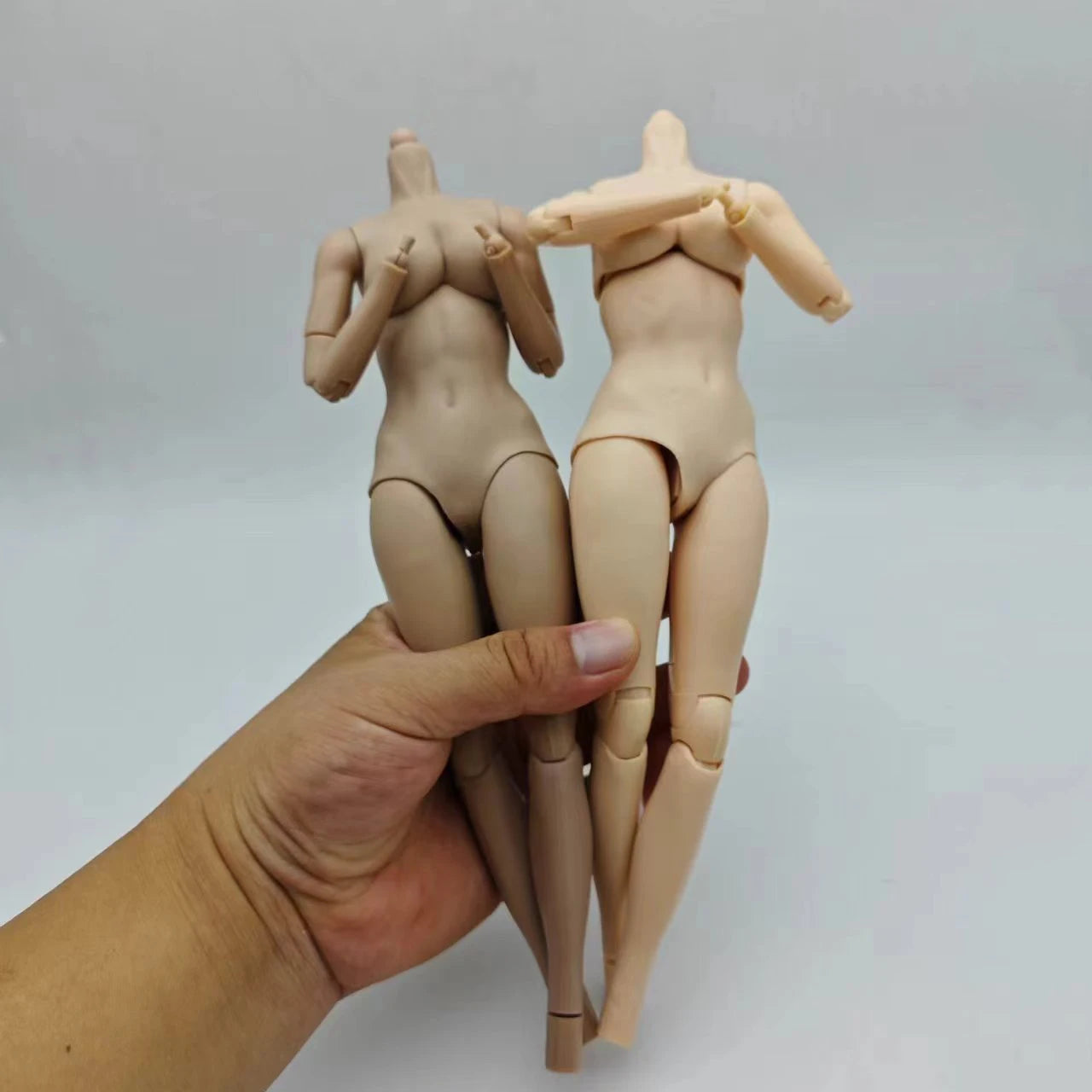 Head Hunters DNA Female Body Suntan/Pale Color Super flexible Body Model With Joints.
