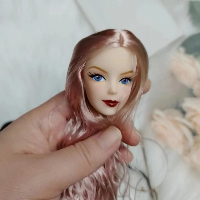 Entry Level Head with Big Wavy Curly Hair 1/6