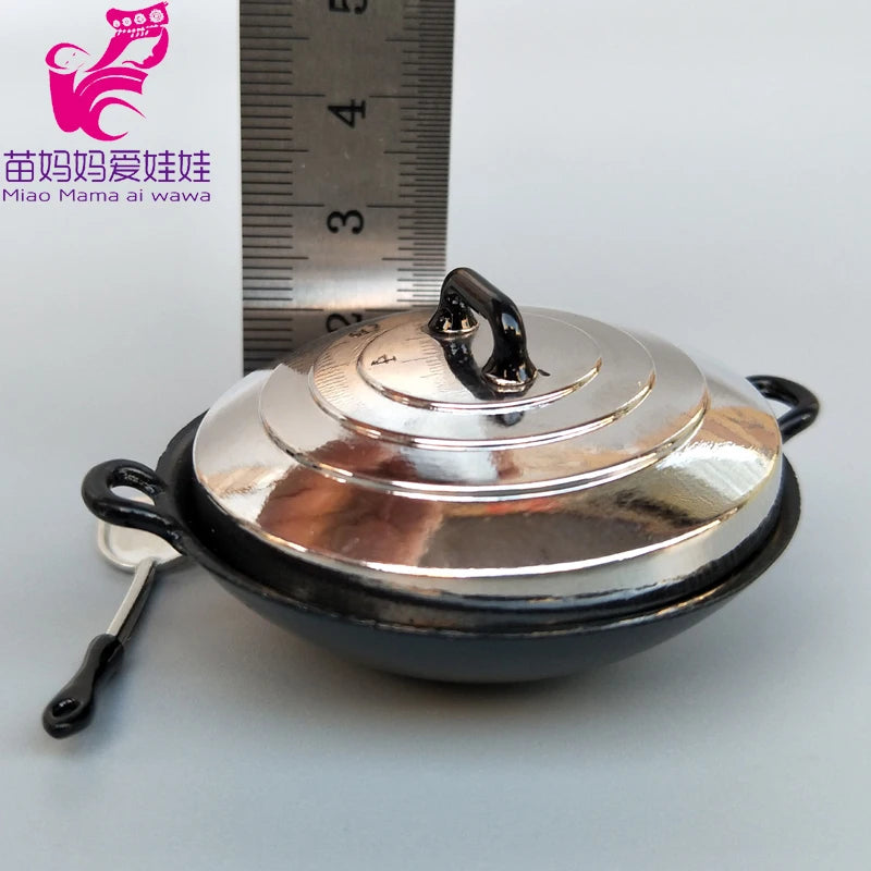 Luxe Dollhouse Kitchenware 1/6