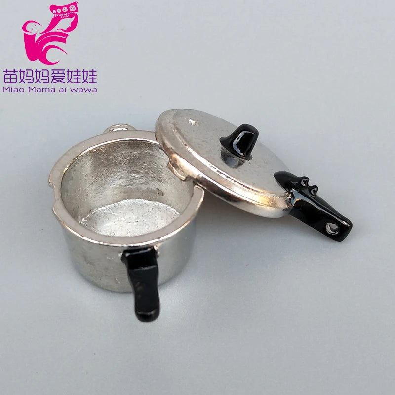 Luxe Dollhouse Kitchenware 1/6