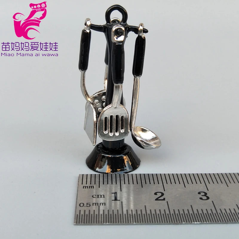 Luxe Dollhouse Kitchenware 1/6