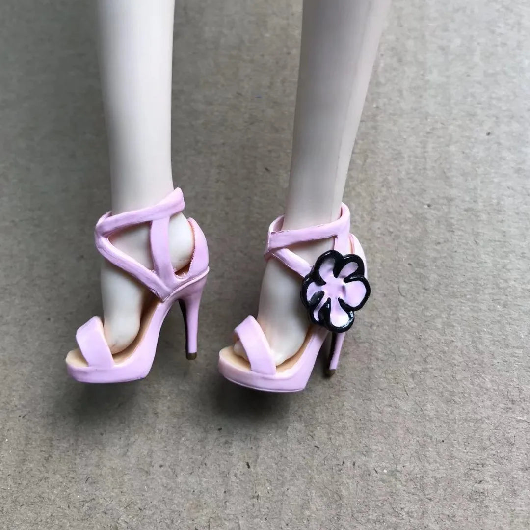 Lilith Designer Doll Shoes 1/6