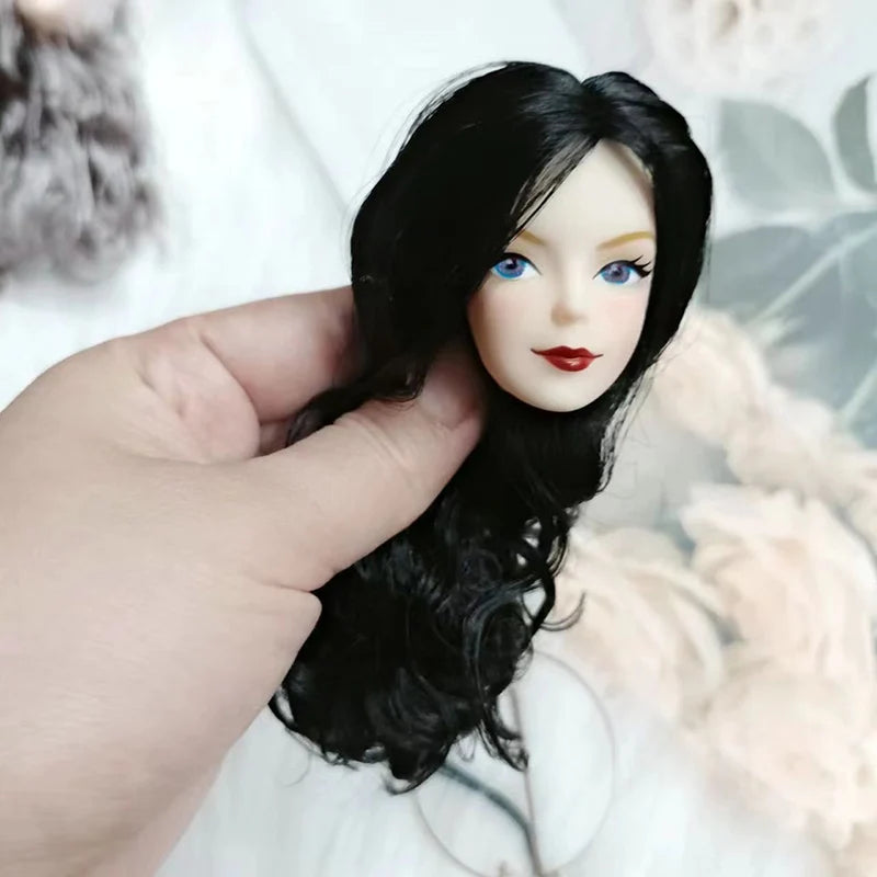 Entry Level  Head with Big Wavy Curly Hair 1/6